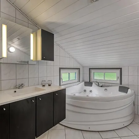 Dom wakacyjny Martina - 560m To The Fjord By Interhome Hemmet